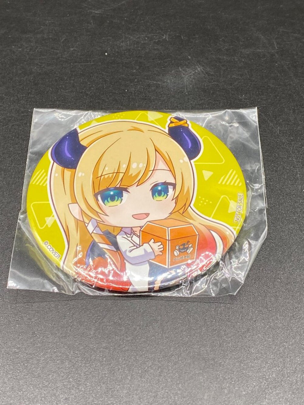 Hololive x Bakudanyaki Honpo collaboration Can Badge Yuzuki Choco